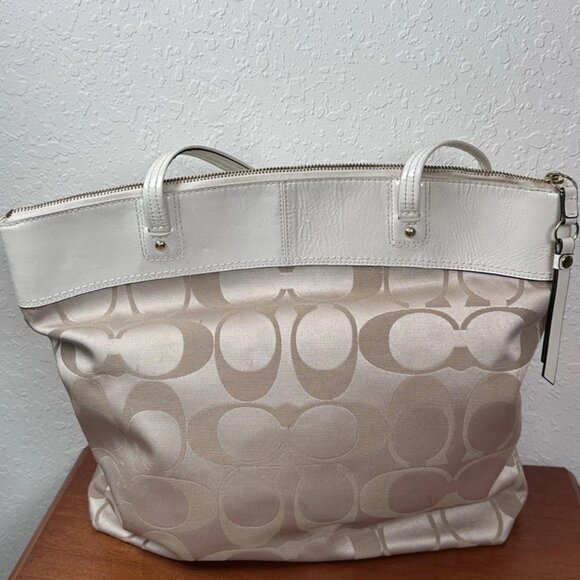 Coach Cream and White Signature Tote - Picture 2 of 6